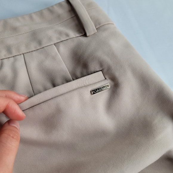 Calvin Klein Trousers - size 0 - Picture 9 of 13
